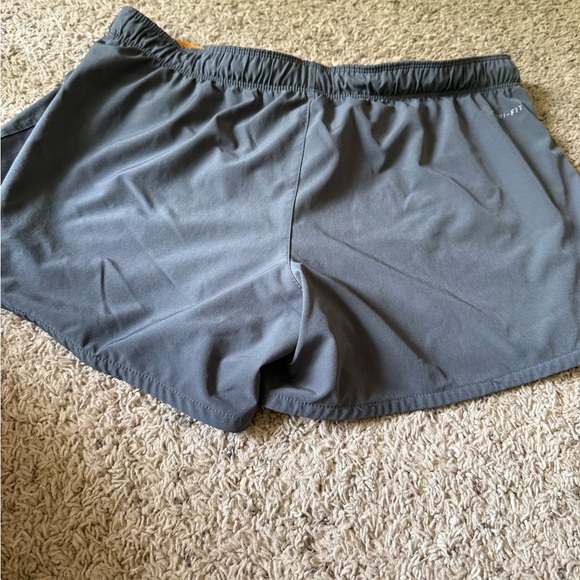 Nike Gray and Orange Athletic Shorts Lightweight Design - Picture 3 of 4